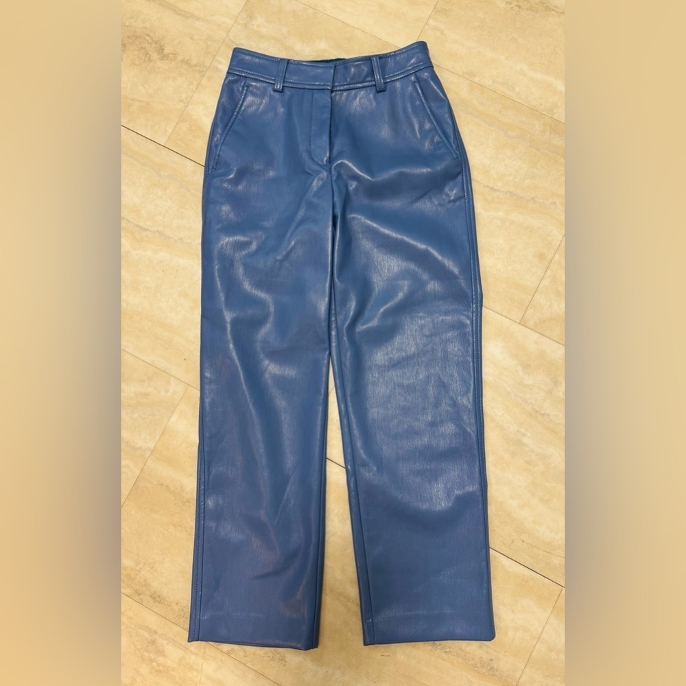 ARITZIA BABATON Cropped Vegan Leather Pants, Blue (US 0)